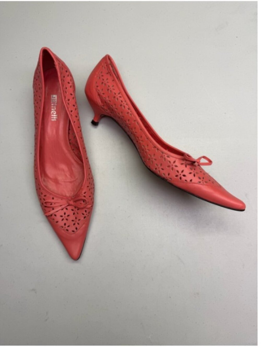Minelli Vintage Flame Leather Kitten Heel Pumps Bow EU 41 Fall Sale